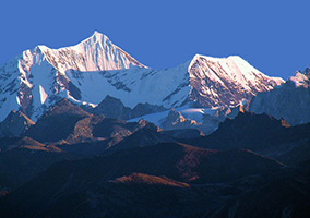 Gorichen Peak
