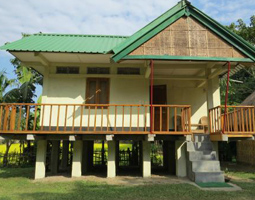 La Maison de Anand, bamboo cottage Majuli