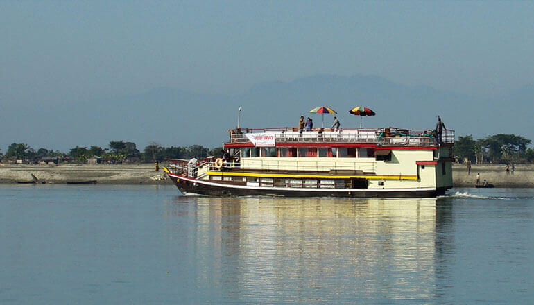 Houseboat at Dibru Saikhowa | Holiday package of Assam 