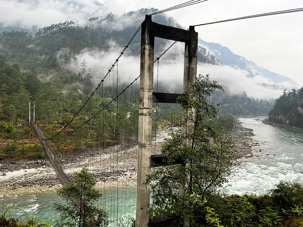 Dong valley hanging bridge 
