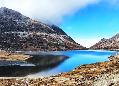 Sela Lake enroute Tawang